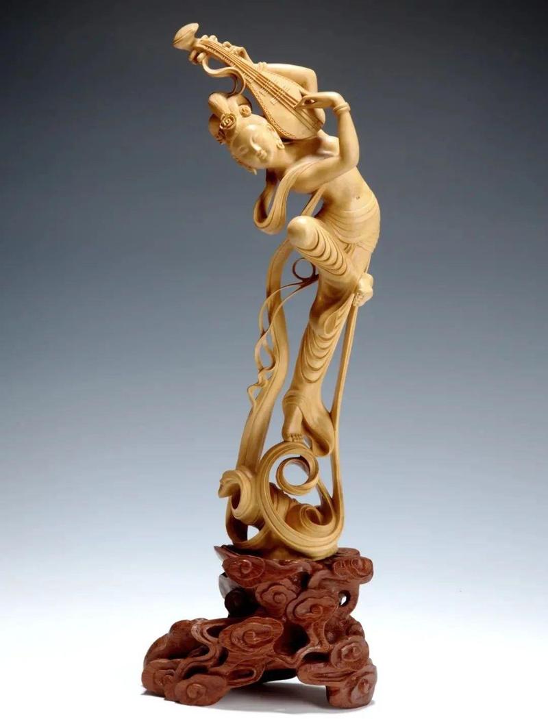 工藝美術品云集，萬件珍品免費鑒賞與專業鑒定服務